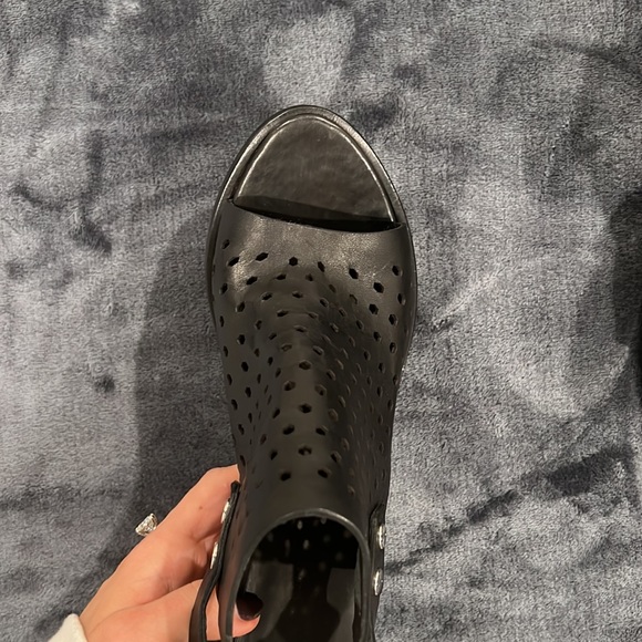 Rag & Bone Peep Toe Heels - Picture 4 of 16